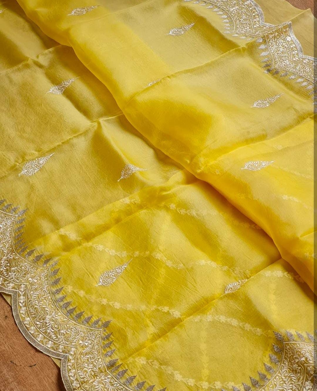 Banarasi Handloom Organza Silk Saree