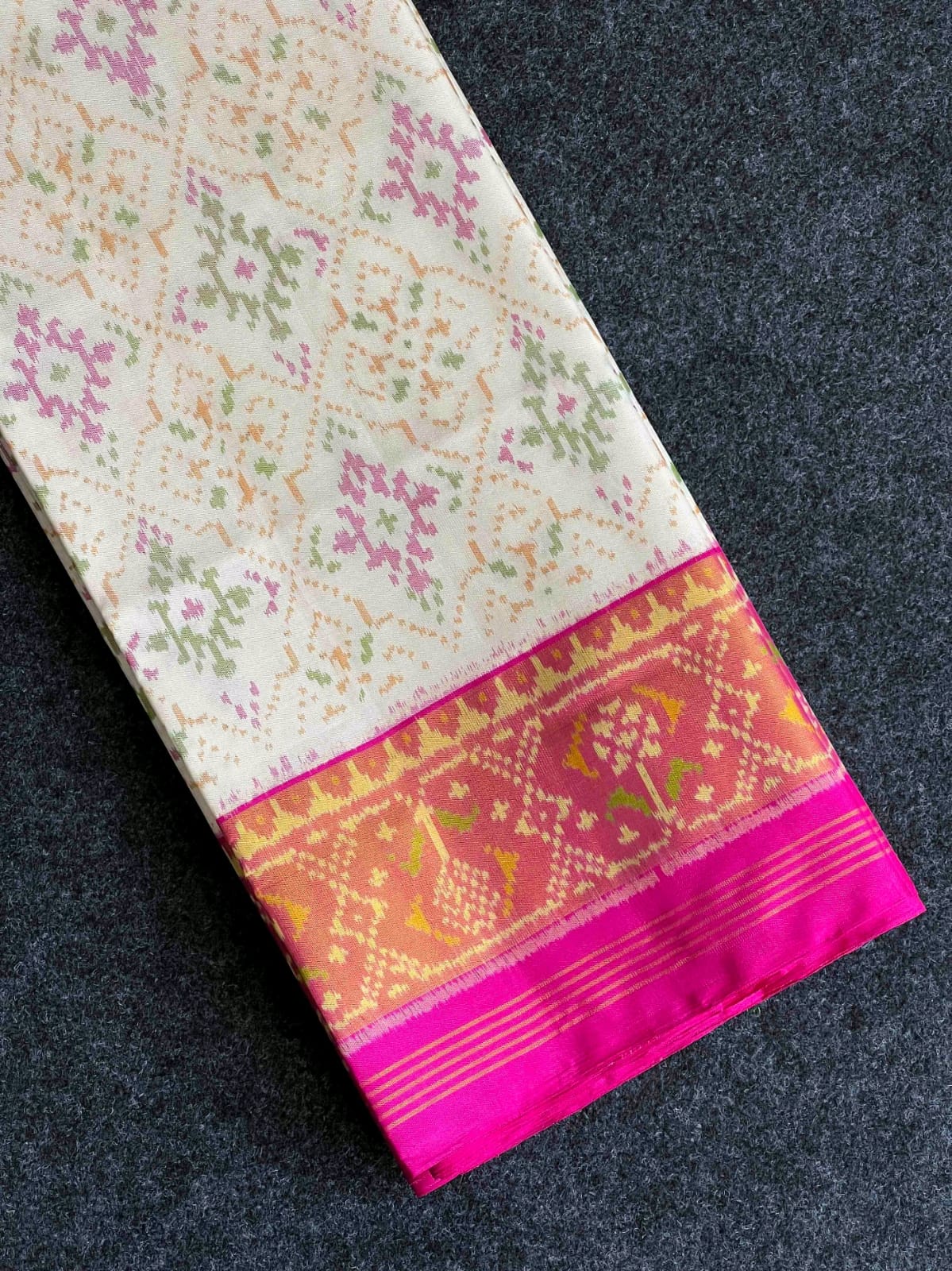 Banarasi Modal Satin Bandhej Saree with Double Zari Weaving