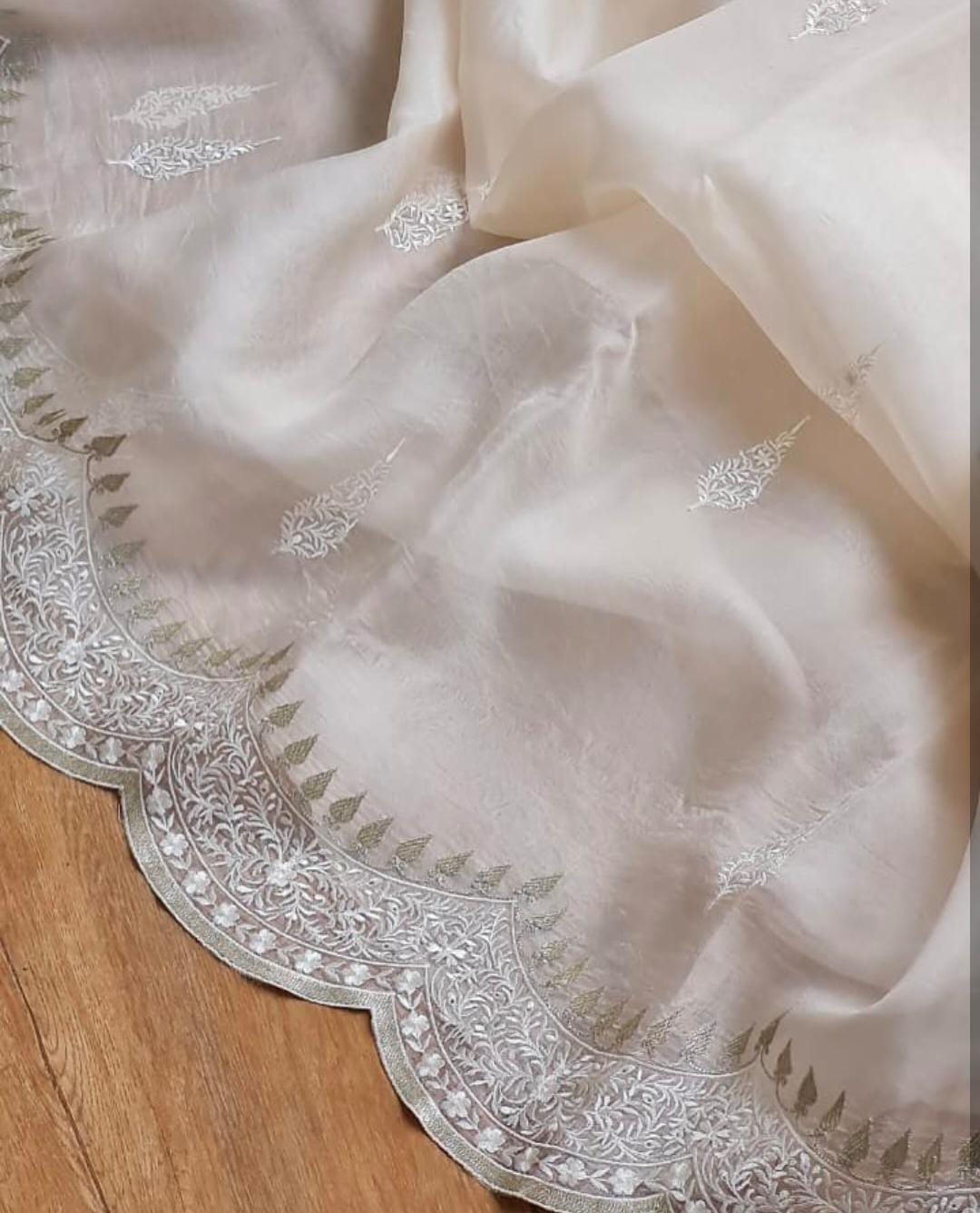 Banarasi Handloom Organza Silk Saree